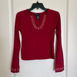 Maroon Red Long Sleeve V-Neck Top with Embroidery - Juniors Small